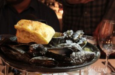 Black Skillet Roasted Mussels