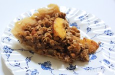 Apricot Granola Crumble Pie