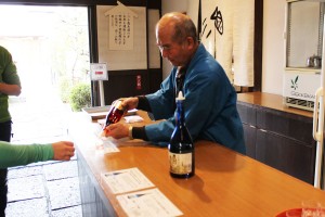 Genkkeikan Sake Brewrey and Museum, Sake Tasting